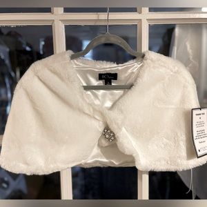 White faux fur wrap with center broach